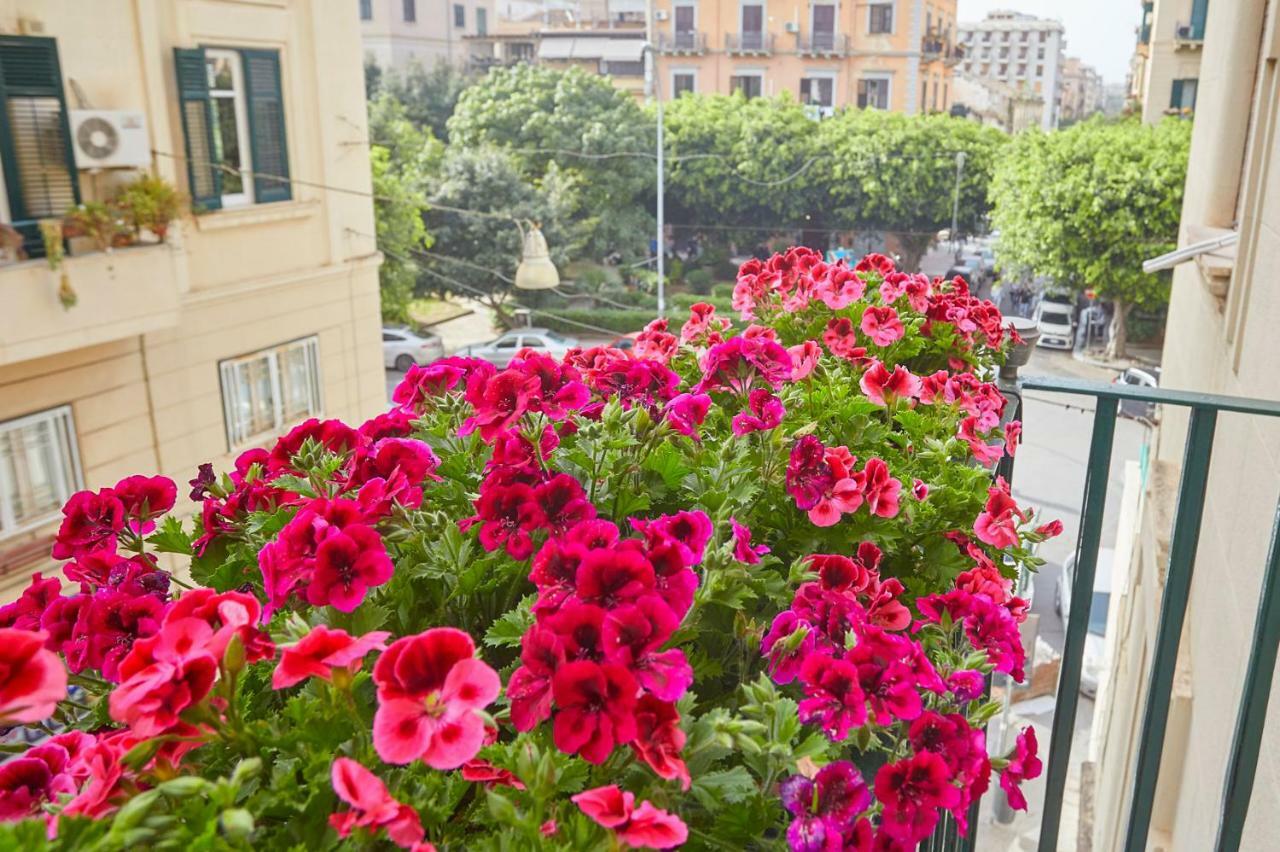 Better & Better Bed & Breakfast Palermo Exterior photo